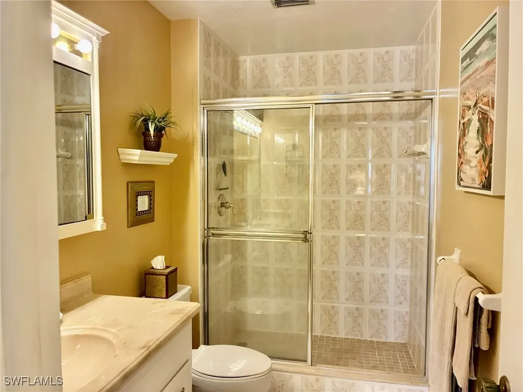 3703 SE 10th Avenue Cape Coral FL 33904