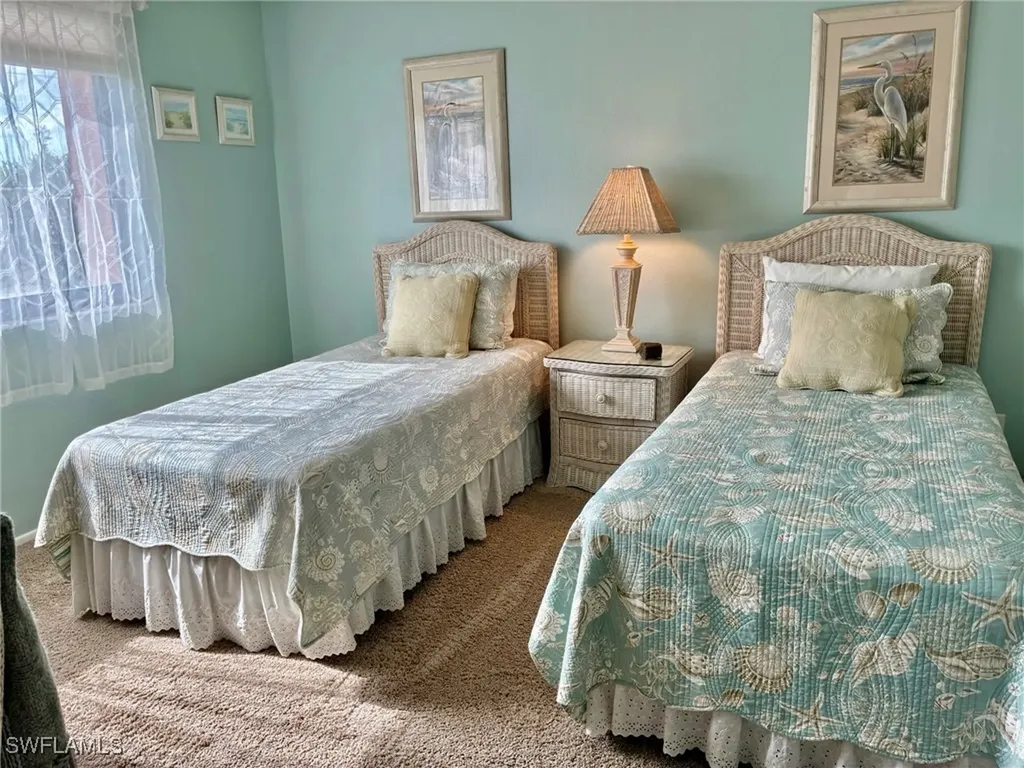 3703 SE 10th Avenue Cape Coral FL 33904