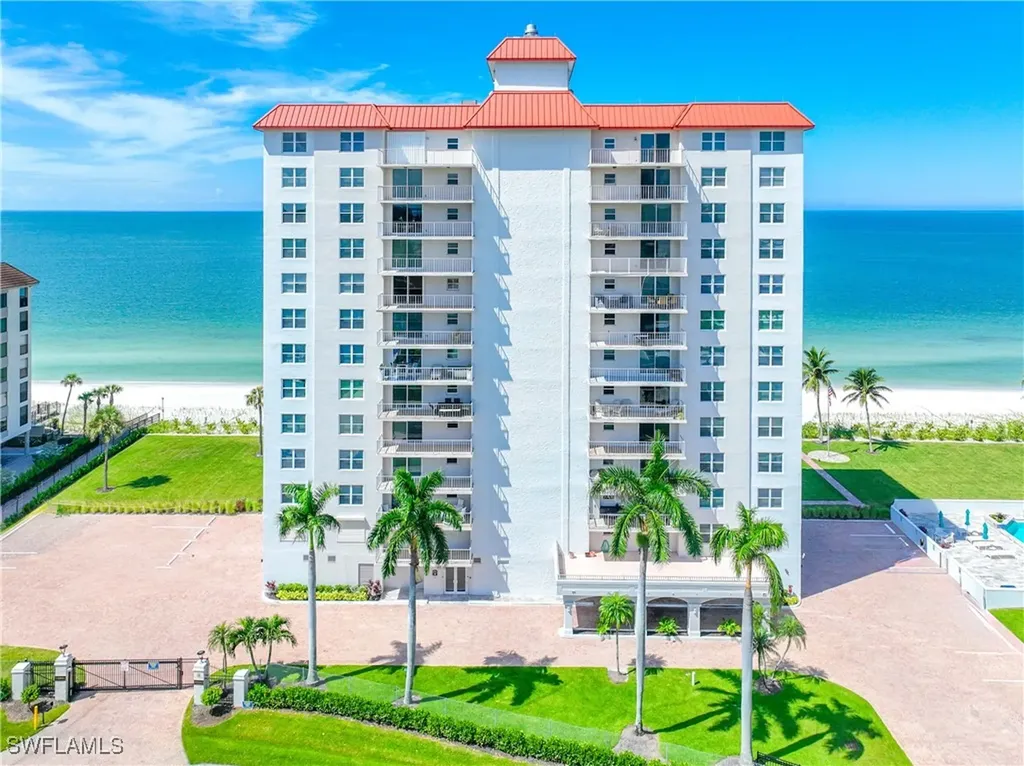 10691 Gulf Shore Drive Naples FL 34108