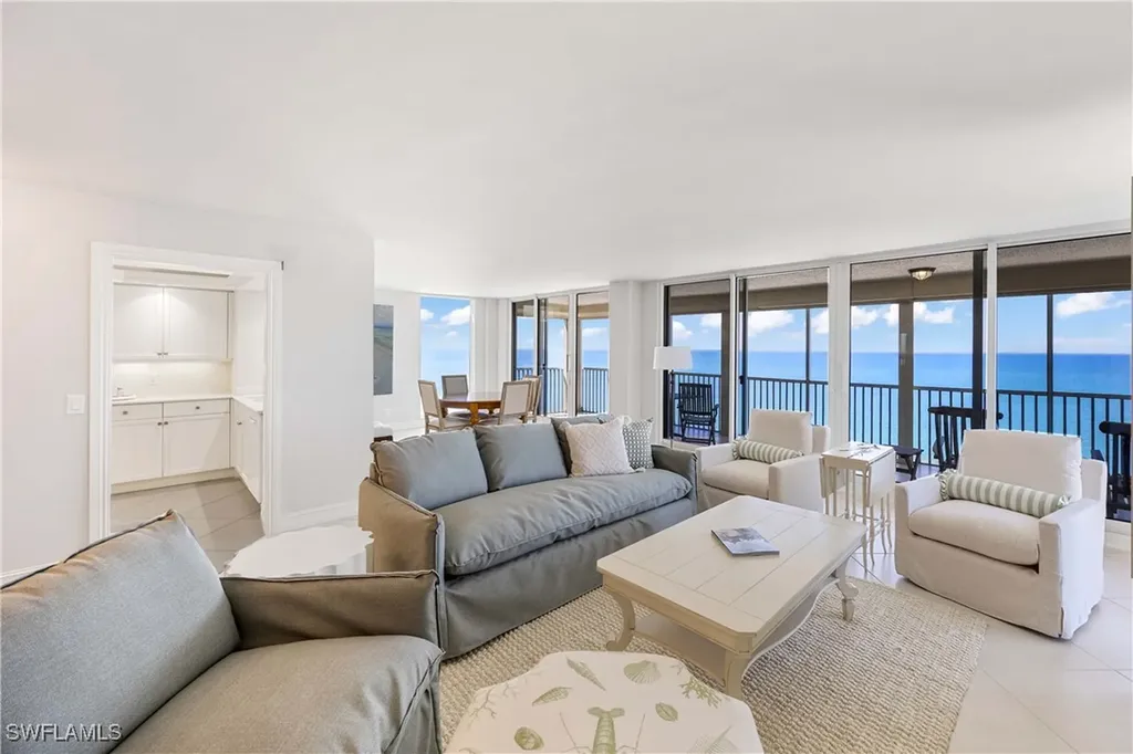 10691 Gulf Shore Drive Naples FL 34108