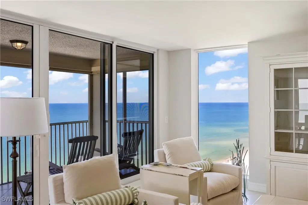 10691 Gulf Shore Drive Naples FL 34108