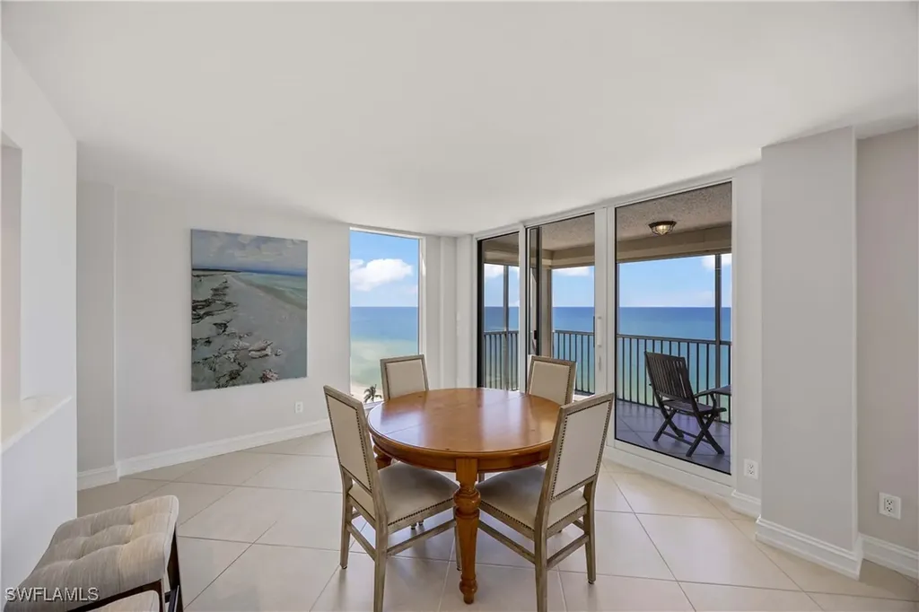 10691 Gulf Shore Drive Naples FL 34108