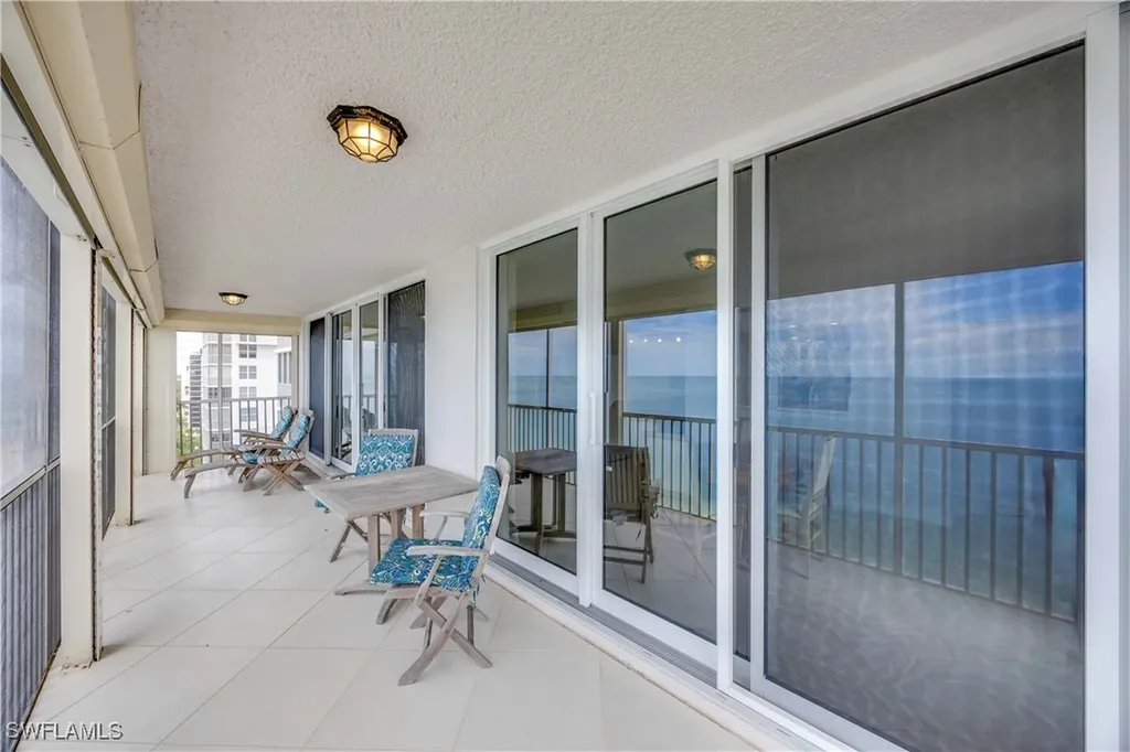 10691 Gulf Shore Drive Naples FL 34108