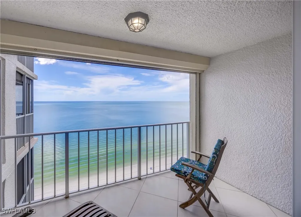 10691 Gulf Shore Drive Naples FL 34108
