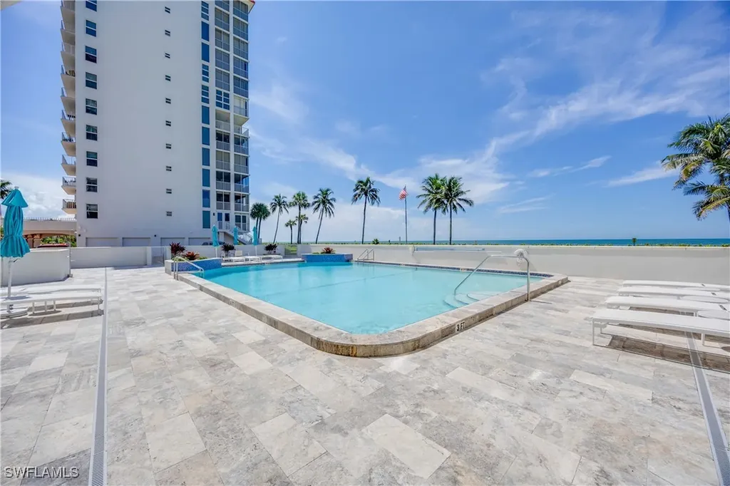 10691 Gulf Shore Drive Naples FL 34108