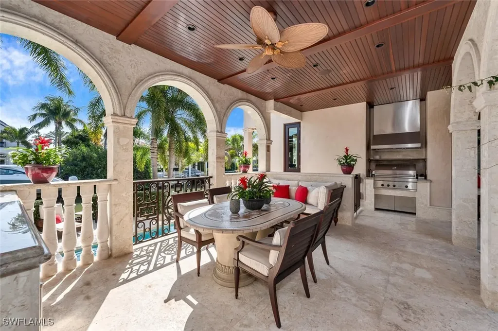 2233 Forrest Lane Naples FL 34102