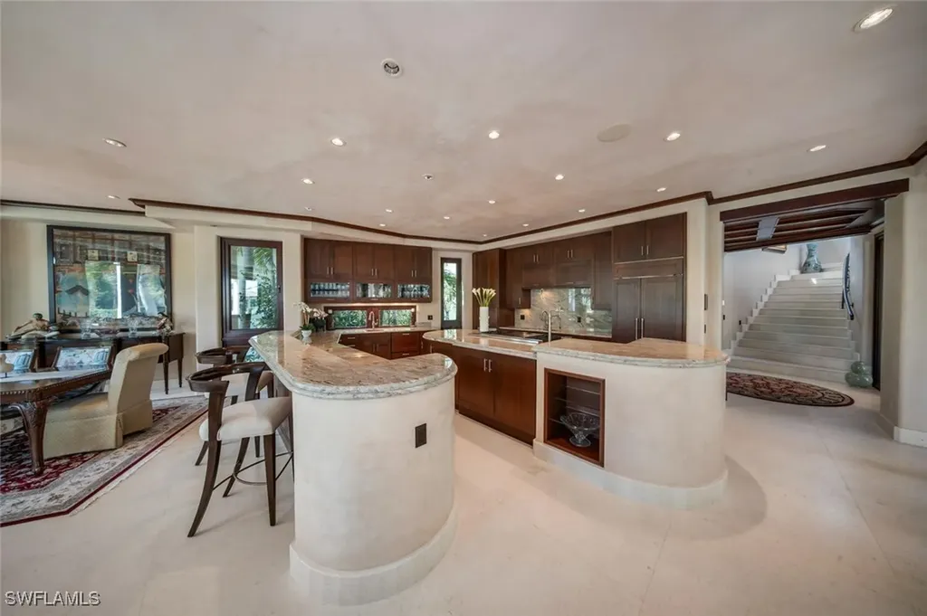 2233 Forrest Lane Naples FL 34102