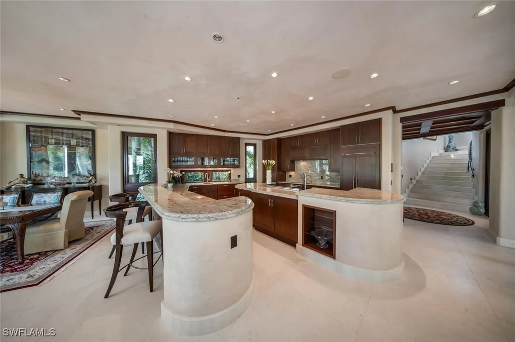 2233 Forrest Lane Naples FL 34102