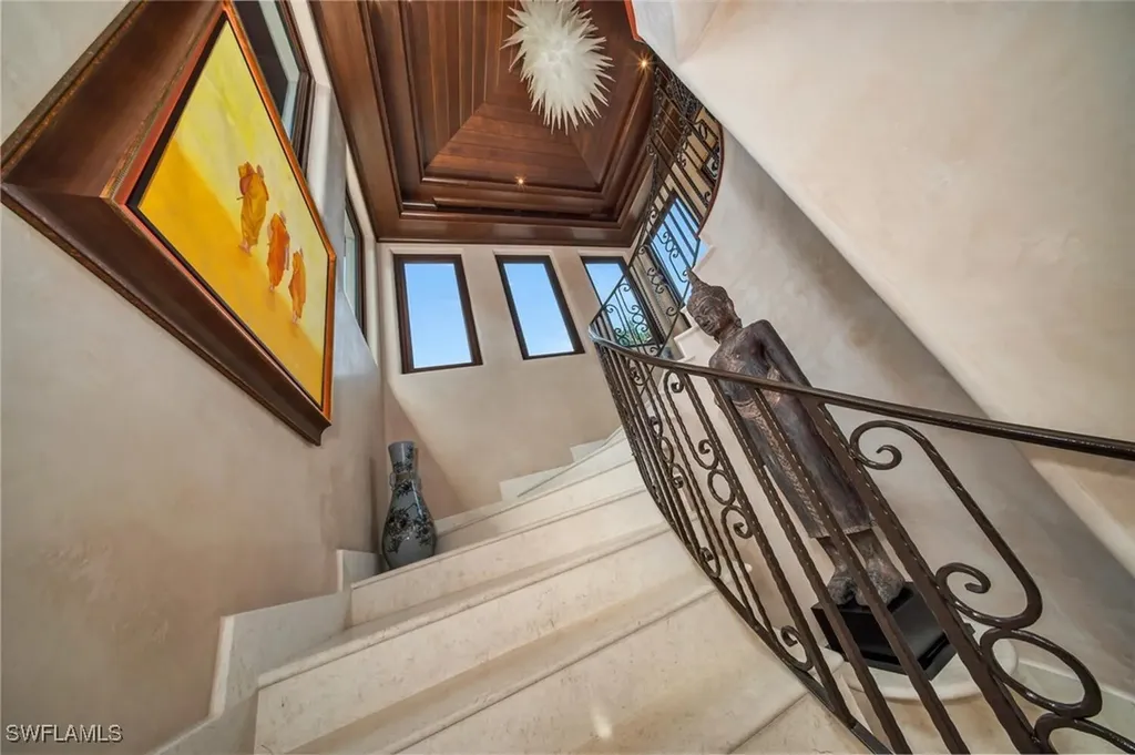 2233 Forrest Lane Naples FL 34102