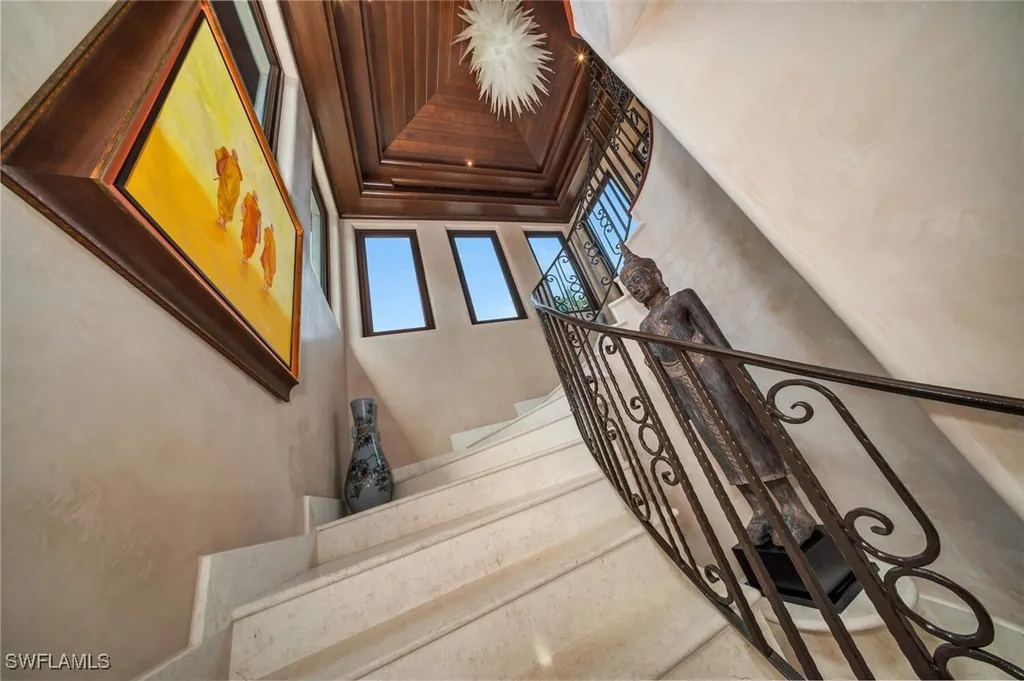 2233 Forrest Lane Naples FL 34102