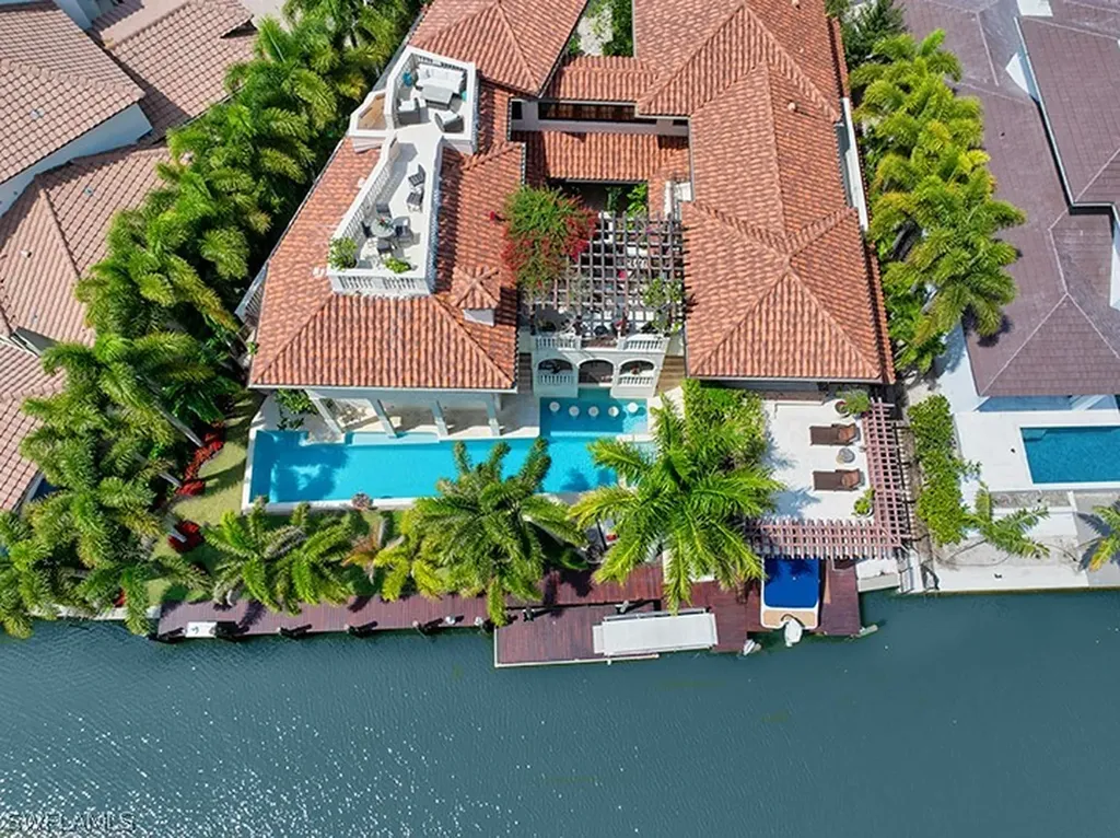 2233 Forrest Lane Naples FL 34102