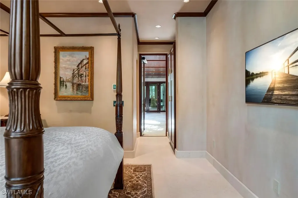 2233 Forrest Lane Naples FL 34102