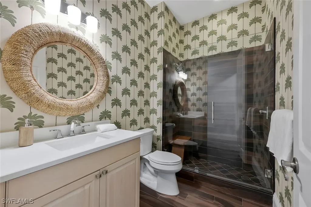 831 Sailaway Lane Naples FL 34108
