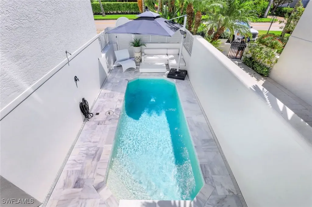 510 2nd Street S Naples FL 34102