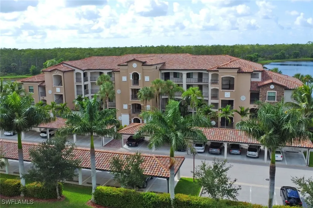 9560 Trevi Court Naples FL 34113
