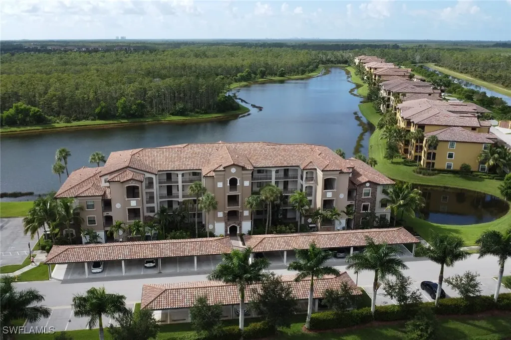9560 Trevi Court Naples FL 34113