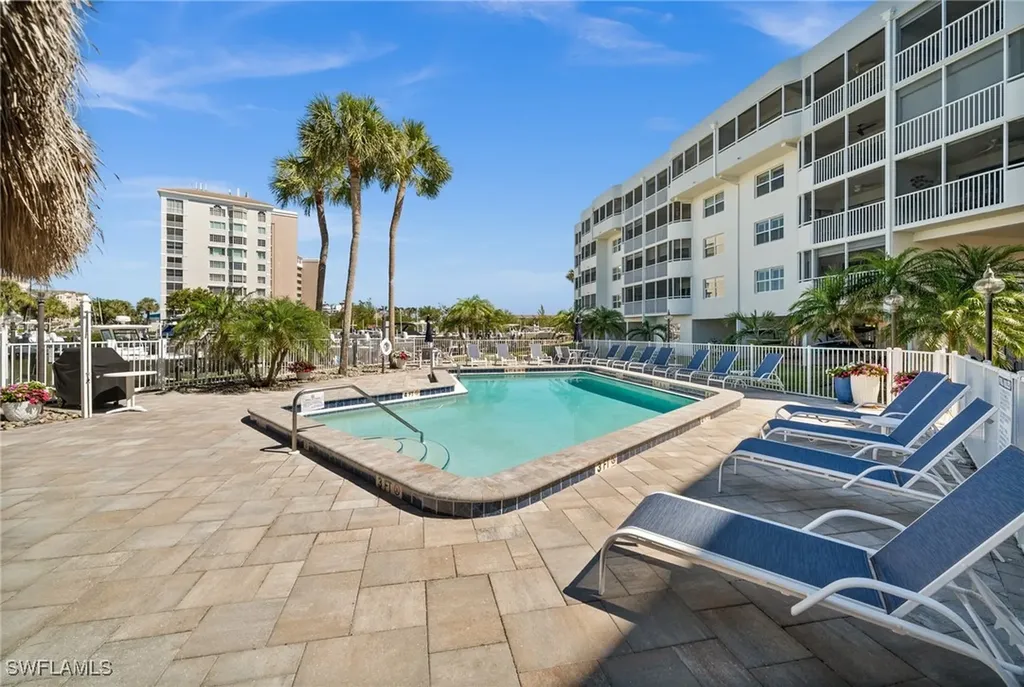 12945 Vanderbilt Drive Naples FL 34110