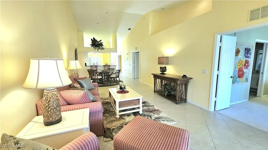 2381 Hidden Lake Court Naples FL 34112