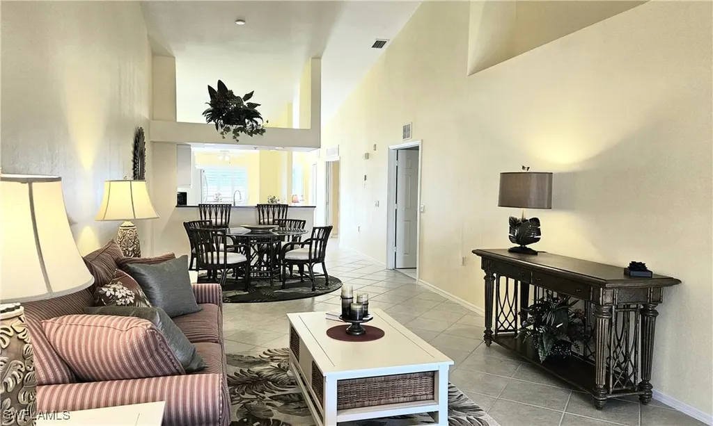 2381 Hidden Lake Court Naples FL 34112