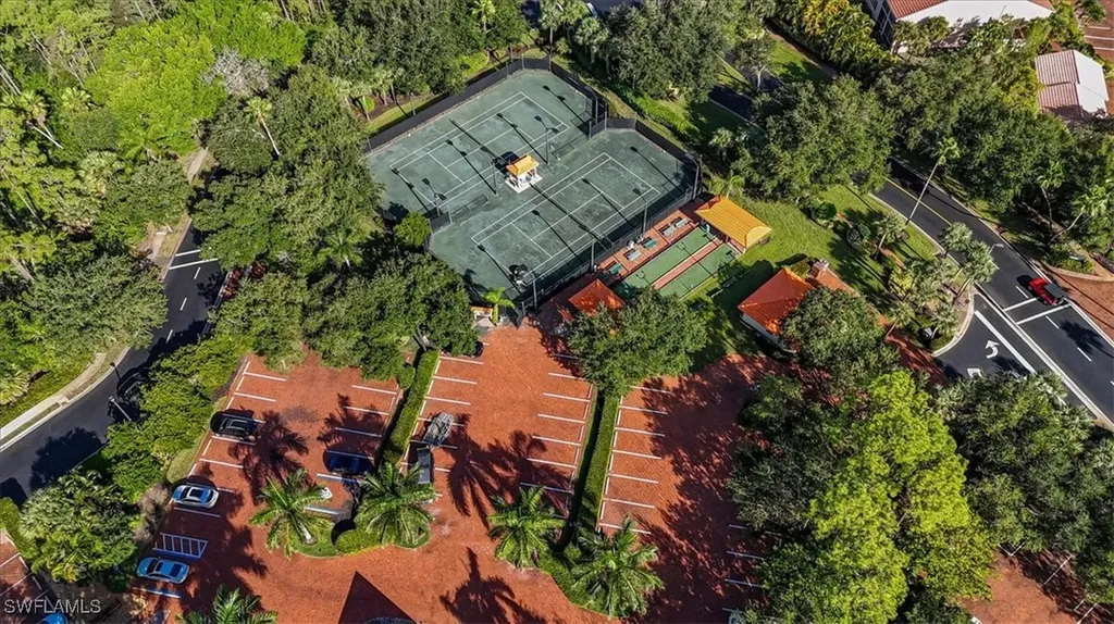 2381 Hidden Lake Court Naples FL 34112