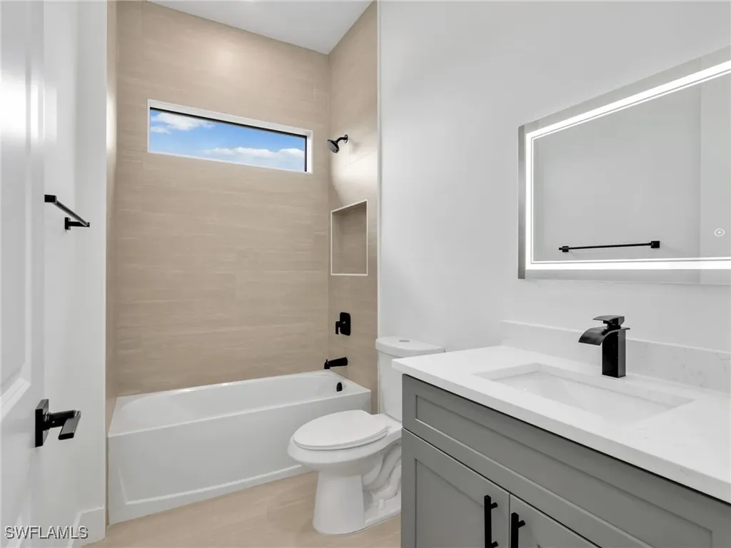 405 NW 14th Street Cape Coral FL 33993