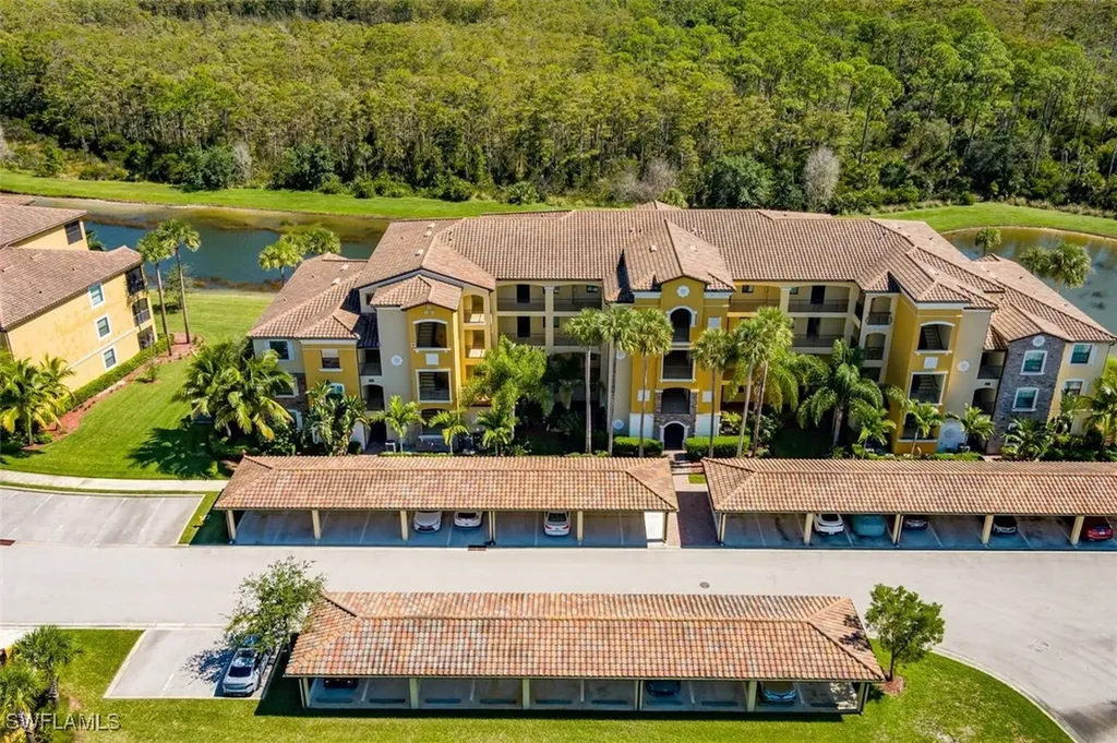 9596 Trevi Court Naples FL 34113