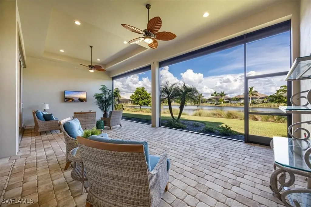 6152 Rodney Bay Lane Naples FL 34113