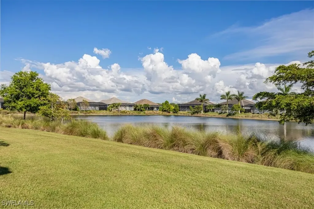 6152 Rodney Bay Lane Naples FL 34113