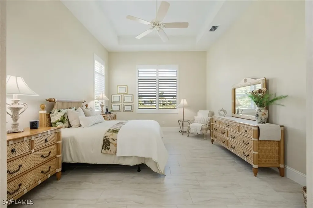 6152 Rodney Bay Lane Naples FL 34113