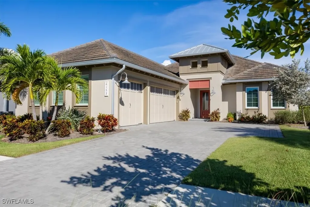 6152 Rodney Bay Lane Naples FL 34113
