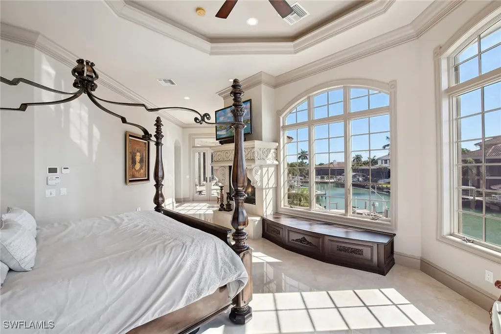 950 Giralda Court Marco Island FL 34145