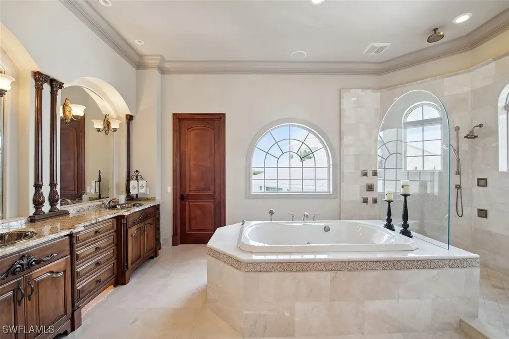 950 Giralda Court Marco Island FL 34145