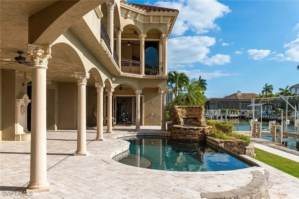 950 Giralda Court Marco Island FL 34145