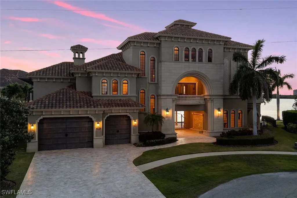 950 Giralda Court Marco Island FL 34145