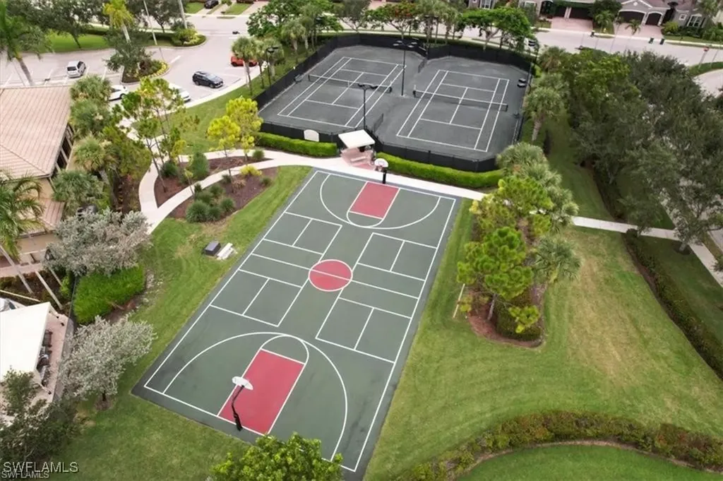 6670 Marbella Lane Naples FL 34105