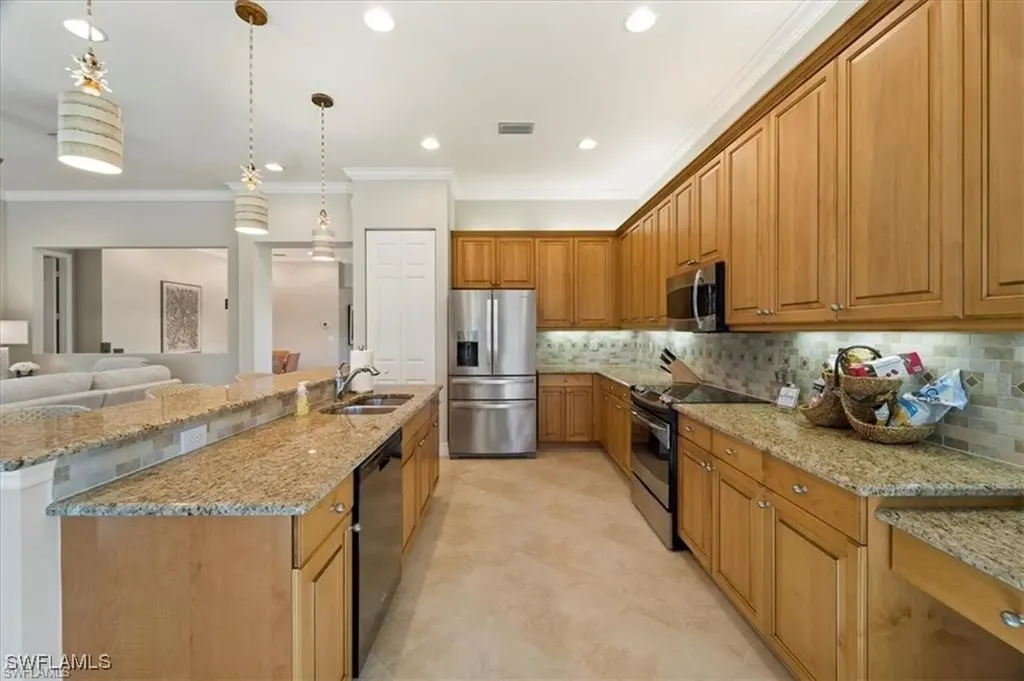 6670 Marbella Lane Naples FL 34105