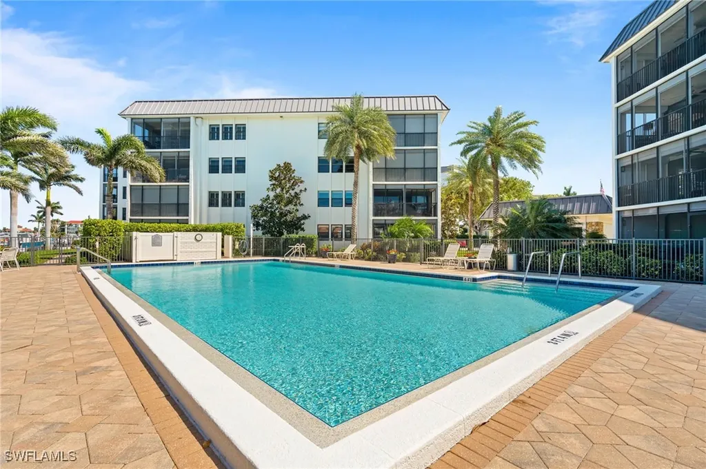 880 Huron Court Marco Island FL 34145