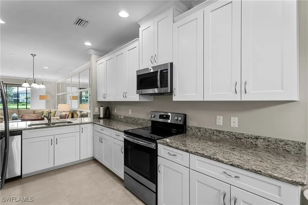 9366 Pocida Court Naples FL 34119