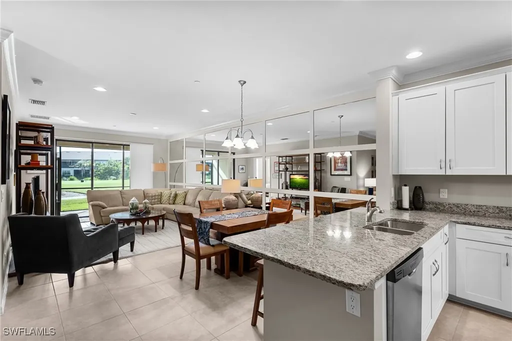 9366 Pocida Court Naples FL 34119