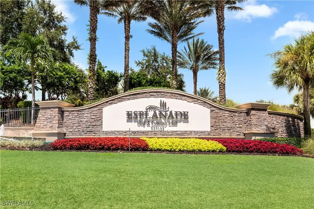 9366 Pocida Court Naples FL 34119