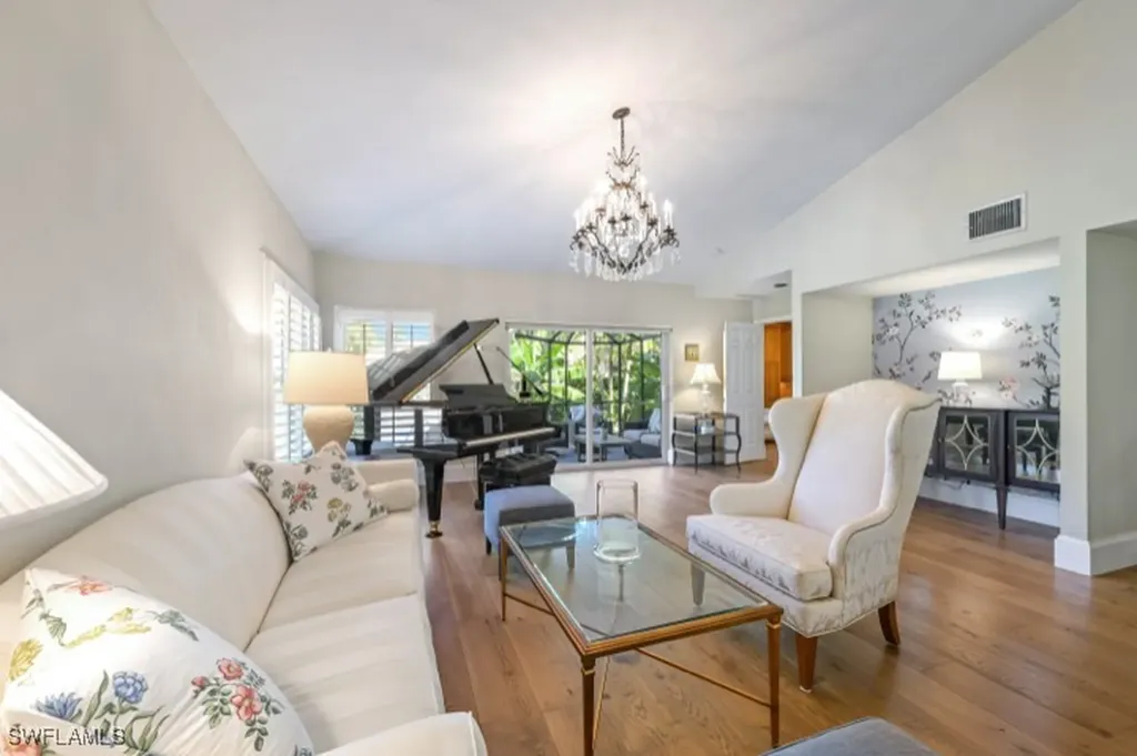 3630 Sawgrass Court Bonita Springs FL 34134