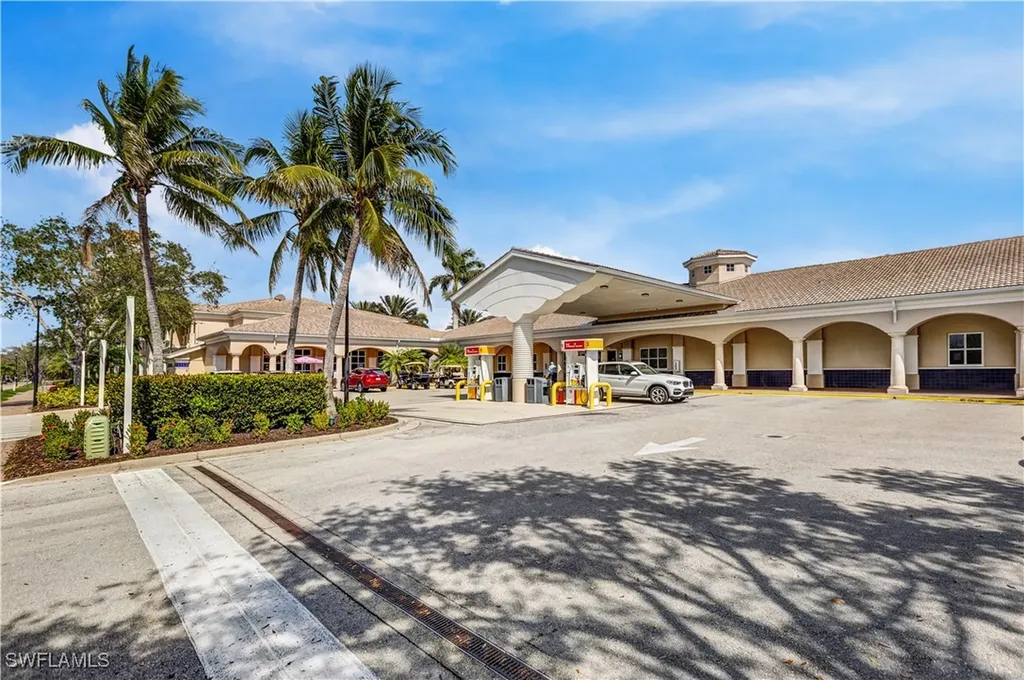 8650 Palermo Court Naples FL 34114
