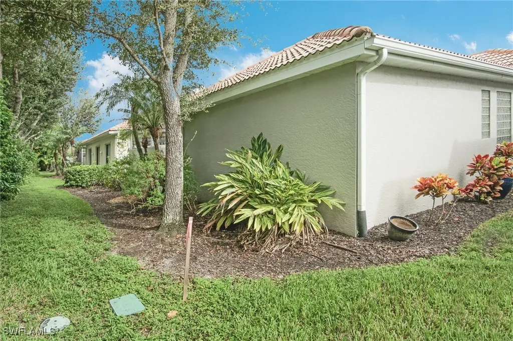 3188 Sundance Circle Naples FL 34109