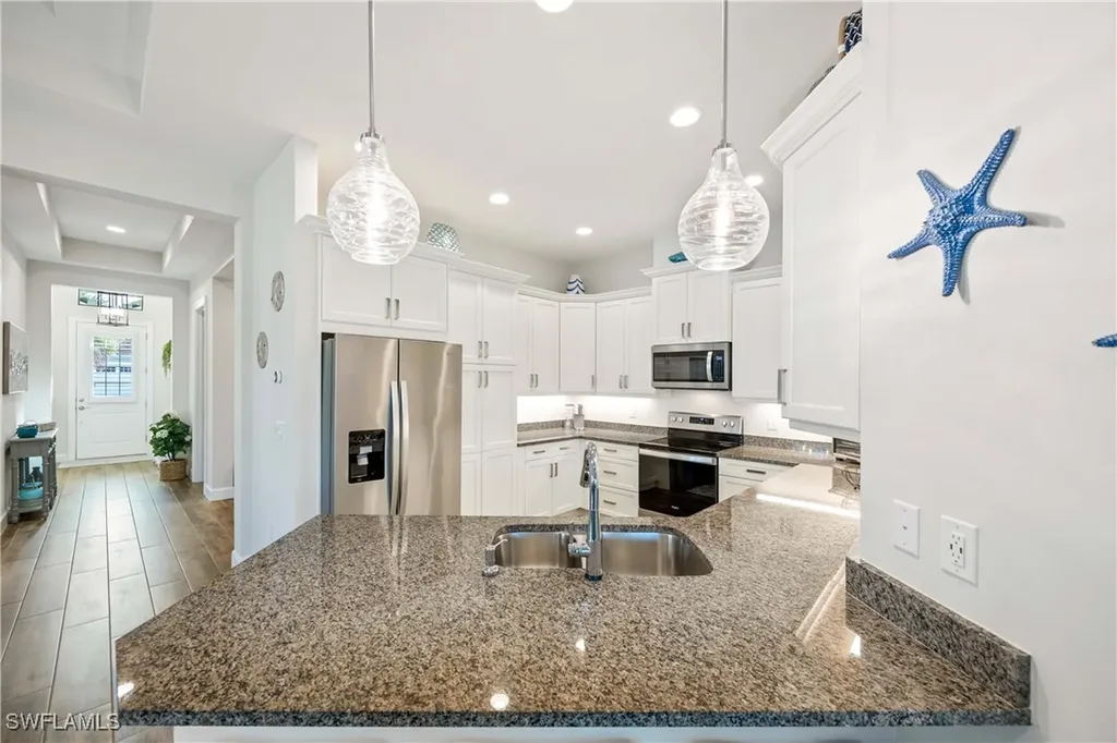 5855 Haiti Drive Naples FL 34113