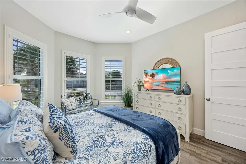 5855 Haiti Drive Naples FL 34113