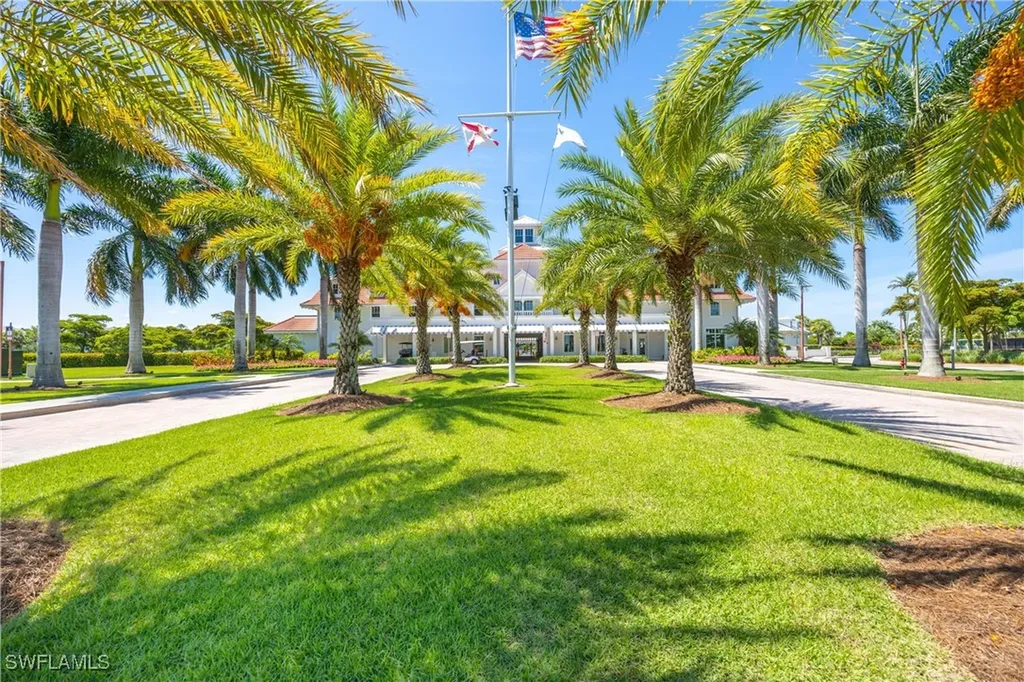 5855 Haiti Drive Naples FL 34113