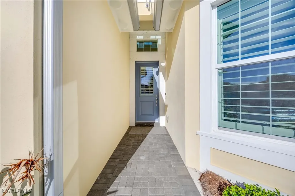 5855 Haiti Drive Naples FL 34113