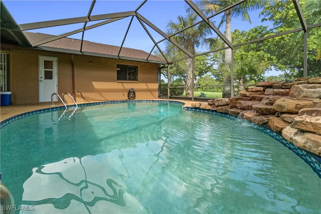 7220 Hendry Creek Drive Fort Myers FL 33908