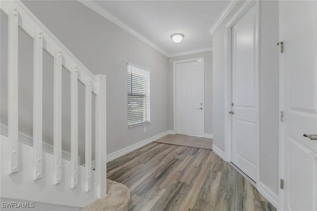 7948 Bristol Circle Naples FL 34120