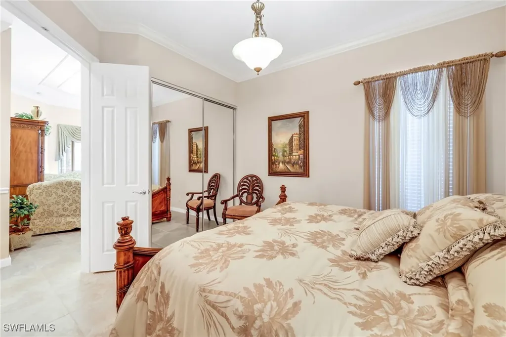 8591 Alessandria Court Naples FL 34114